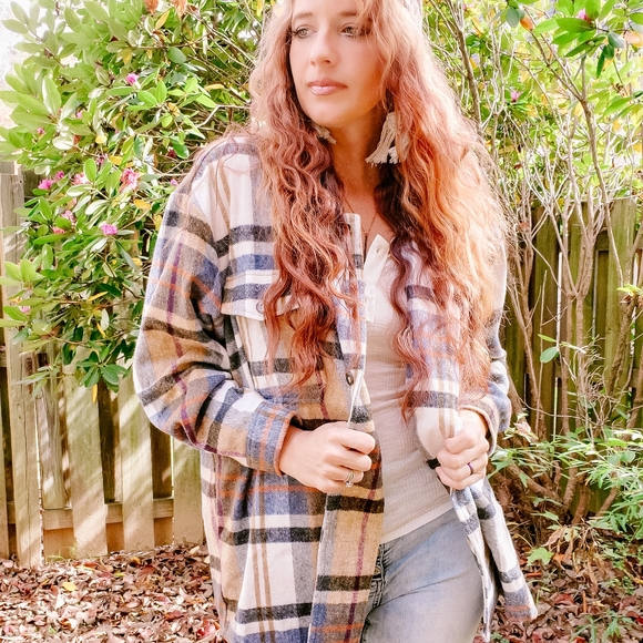 Oversized plaid shacket NWT - Picture 9 of 10